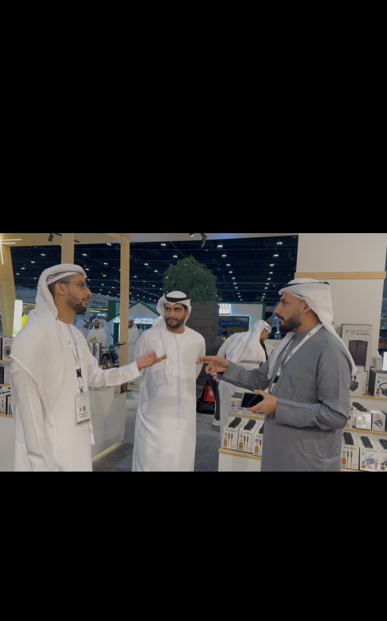 في معرض حمد ستور — أبوظبي